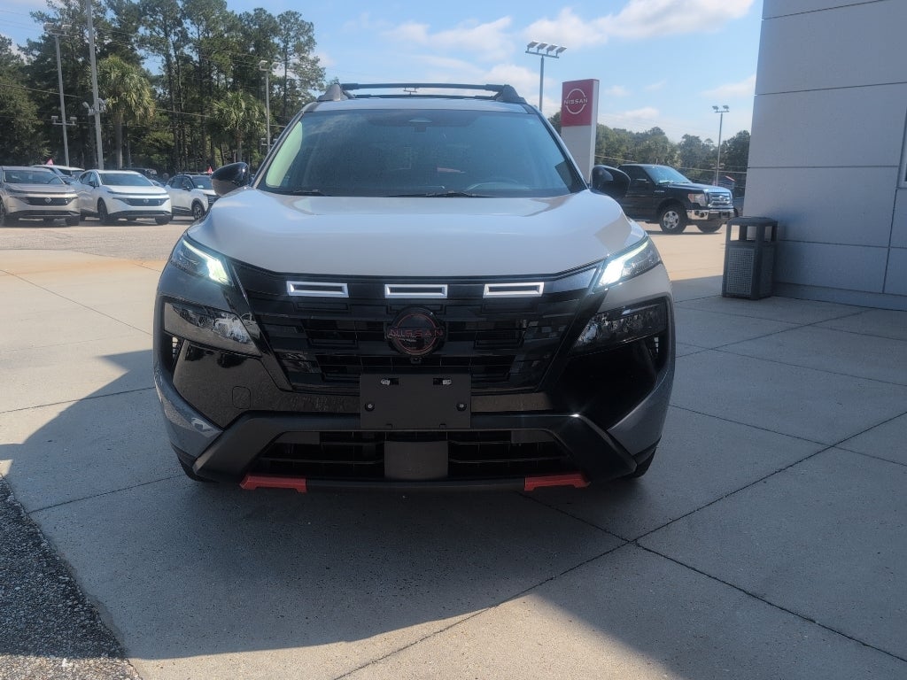 2025 Nissan Rogue Rock Creek®
