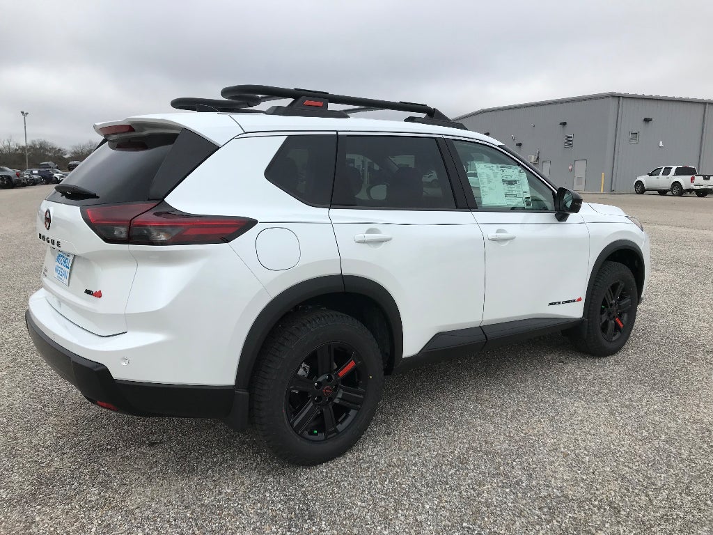 2026 Nissan Rogue Rock Creek®