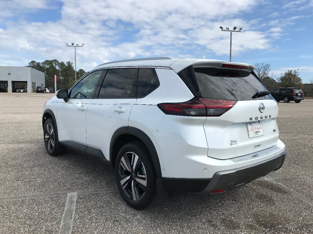 2024 Nissan Rogue SL