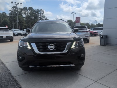 2020 Nissan Pathfinder SL