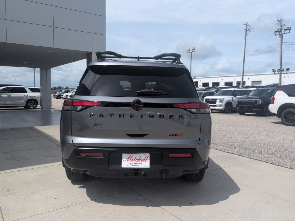 2026 Nissan Pathfinder Rock Creek®