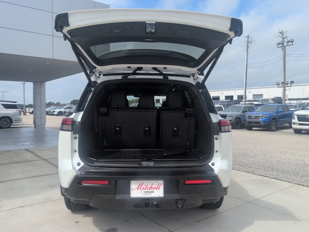 2026 Nissan Pathfinder Rock Creek®