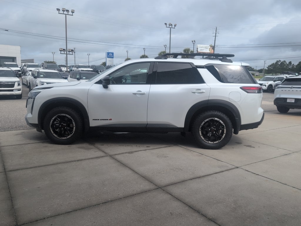 2026 Nissan Pathfinder Rock Creek®