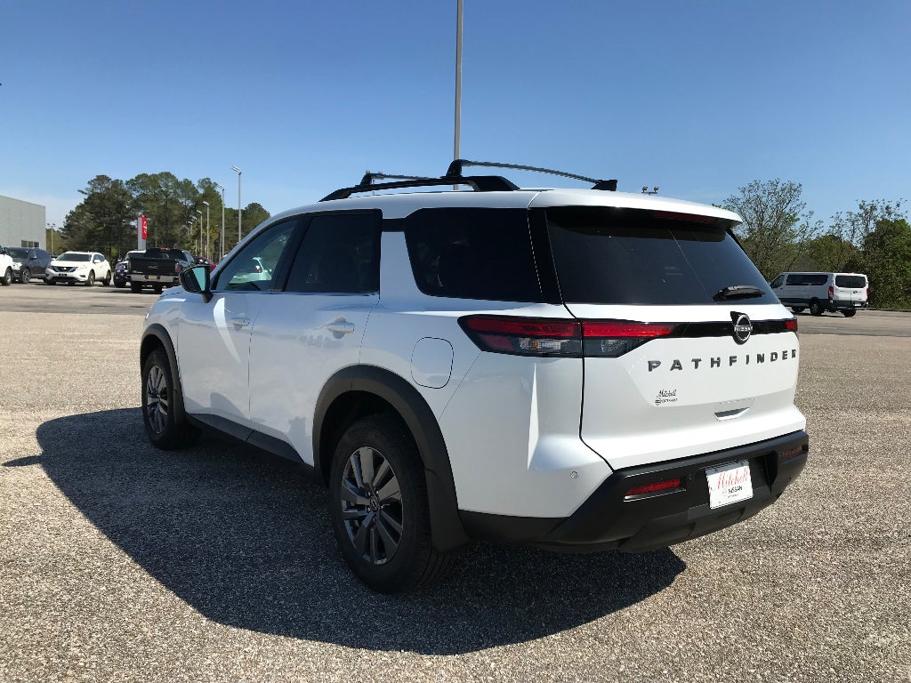 2026 Nissan Pathfinder SV