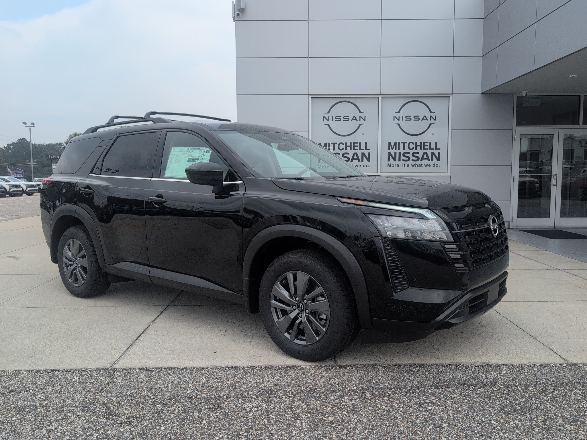 2026 Nissan Pathfinder SV