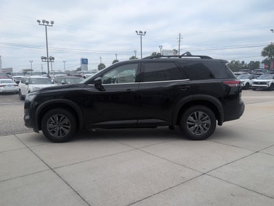 2026 Nissan Pathfinder SV