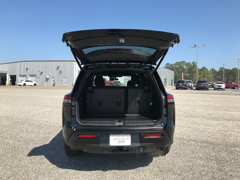 2026 Nissan Pathfinder Rock Creek®