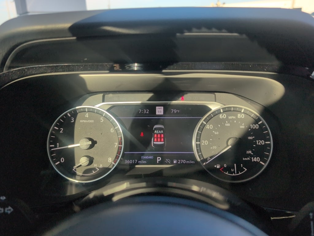 2024 Nissan Pathfinder SL