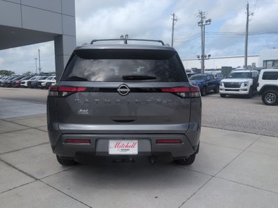 2026 Nissan Pathfinder SL
