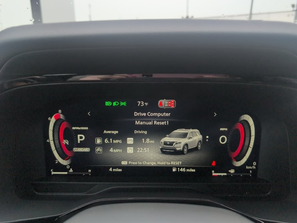 2026 Nissan Pathfinder SL