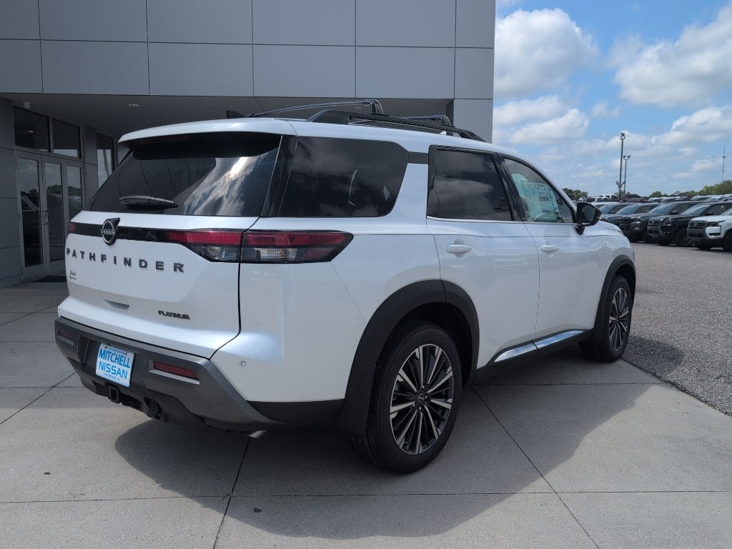 2026 Nissan Pathfinder Platinum