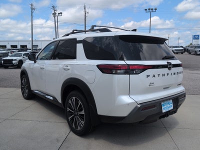 2026 Nissan Pathfinder Platinum