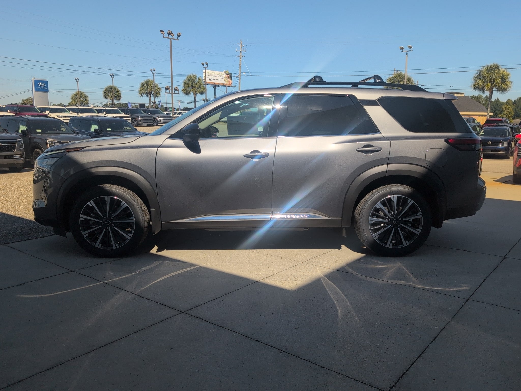 2026 Nissan Pathfinder Platinum