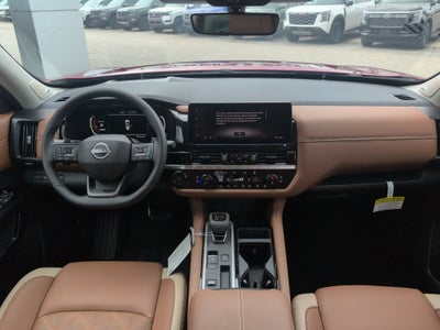 2026 Nissan Pathfinder Platinum