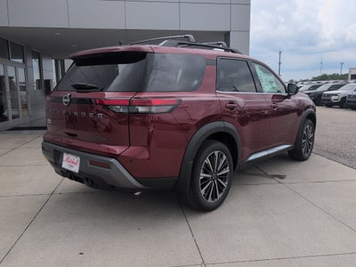 2026 Nissan Pathfinder Platinum