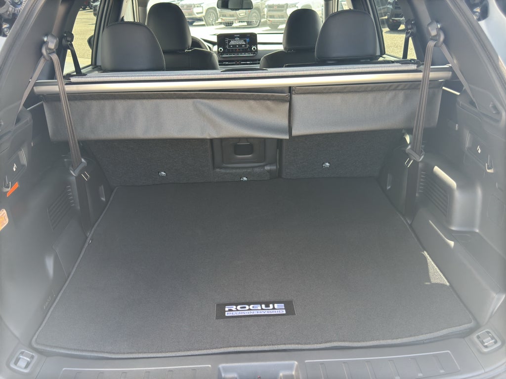 2026 Nissan Rogue Plug-in Hybrid Platinum