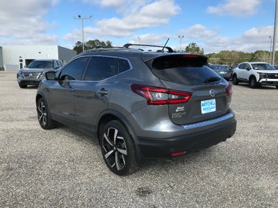 2022 Nissan Rogue Sport SL