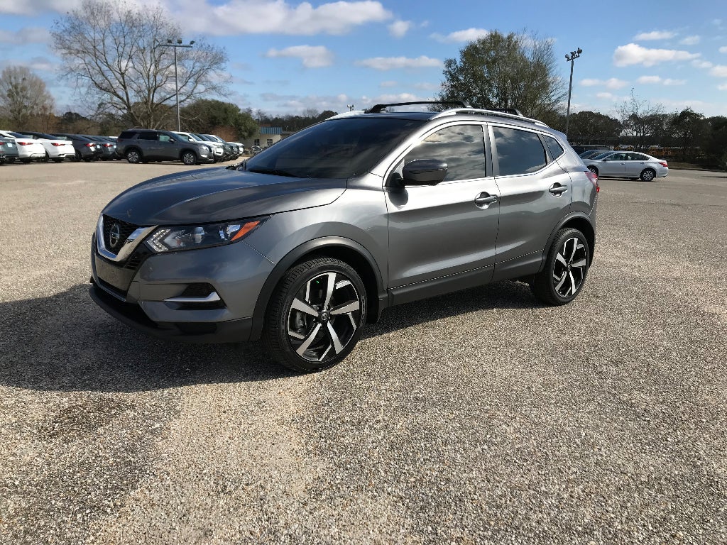 2022 Nissan Rogue Sport SL