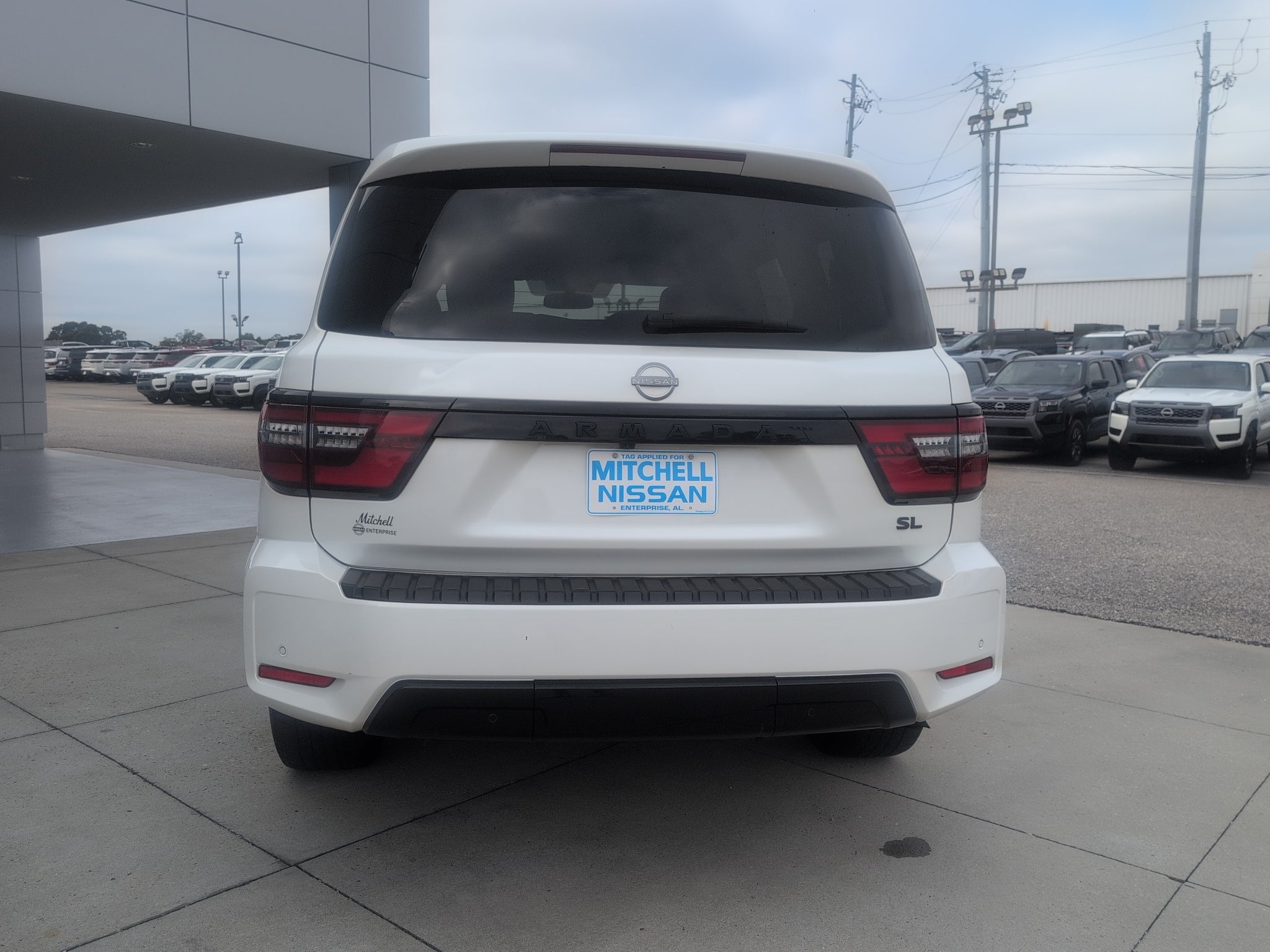 2024 Nissan Armada SL