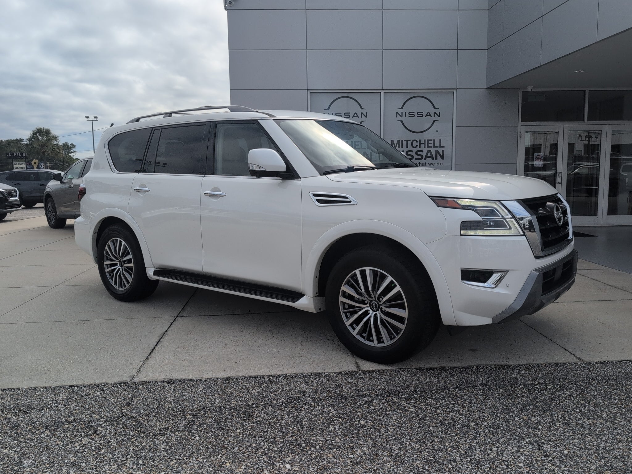 2023 Nissan Armada SL