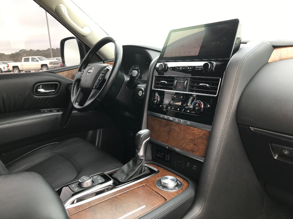 2024 Nissan Armada SL