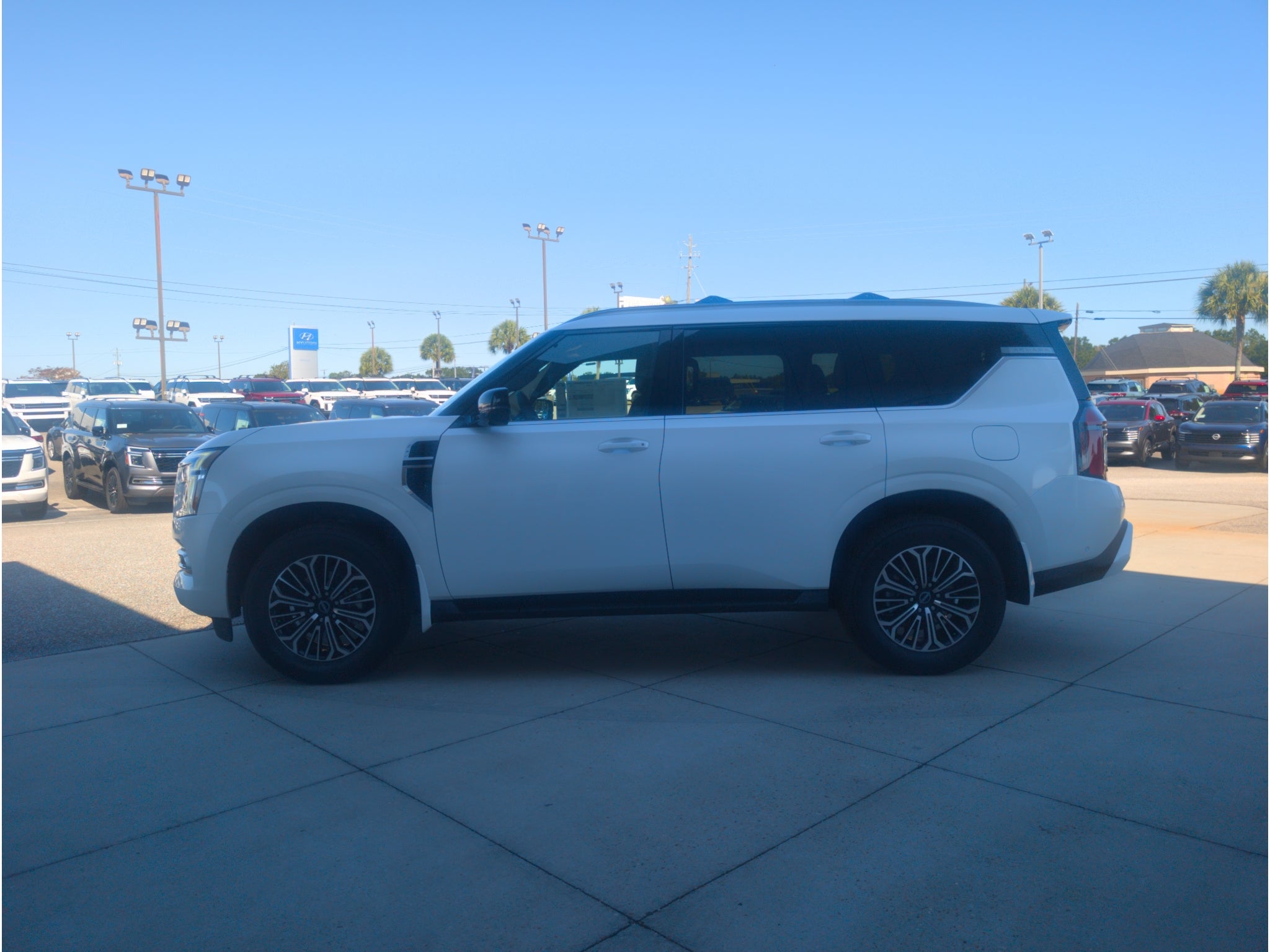 2026 Nissan Armada SL