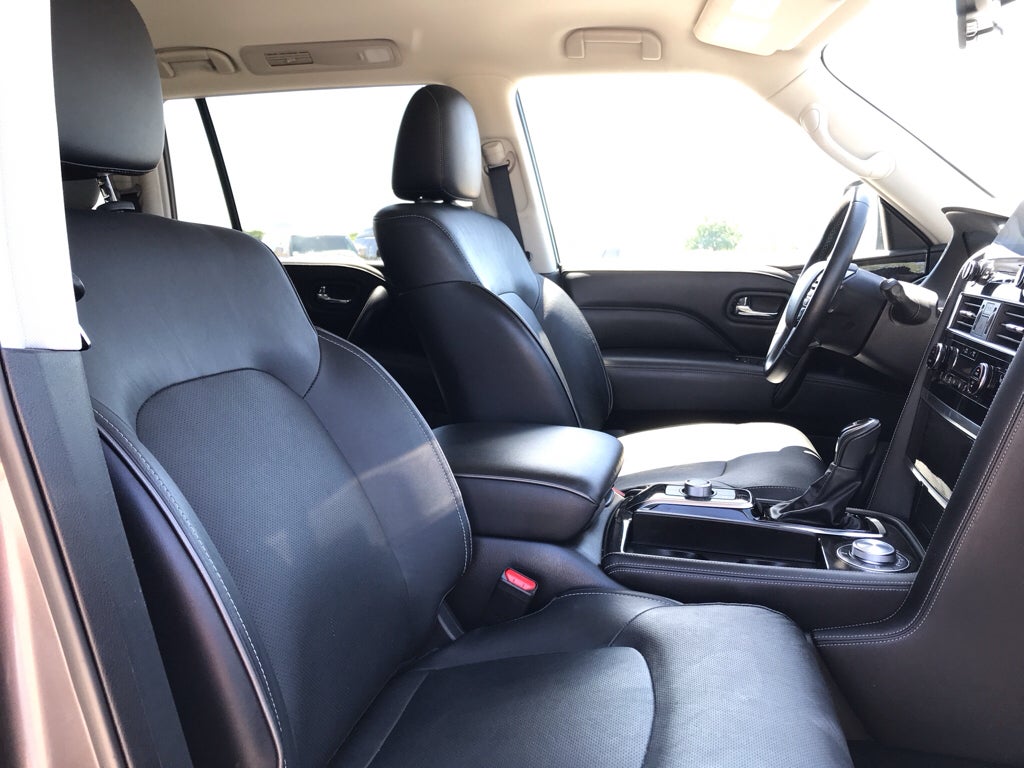 2024 INFINITI QX80 LUXE