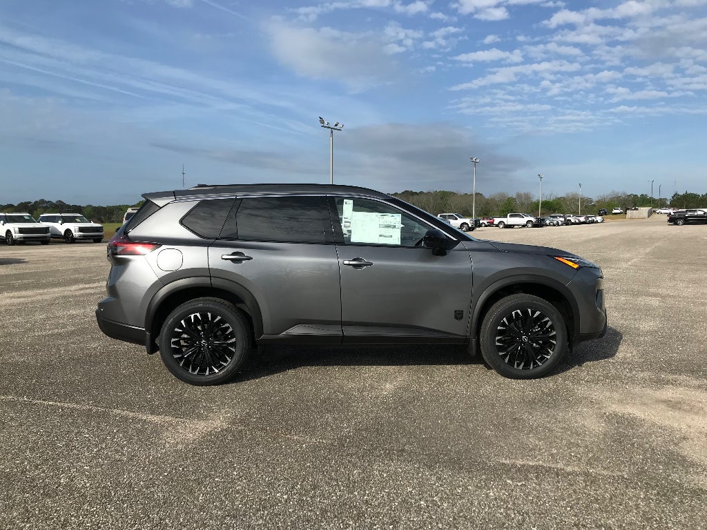 2026 Nissan Rogue Dark Armor™