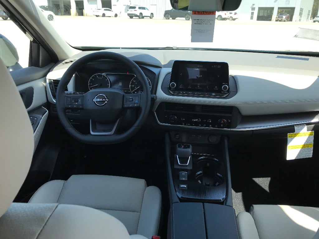 2026 Nissan Rogue Dark Armor™