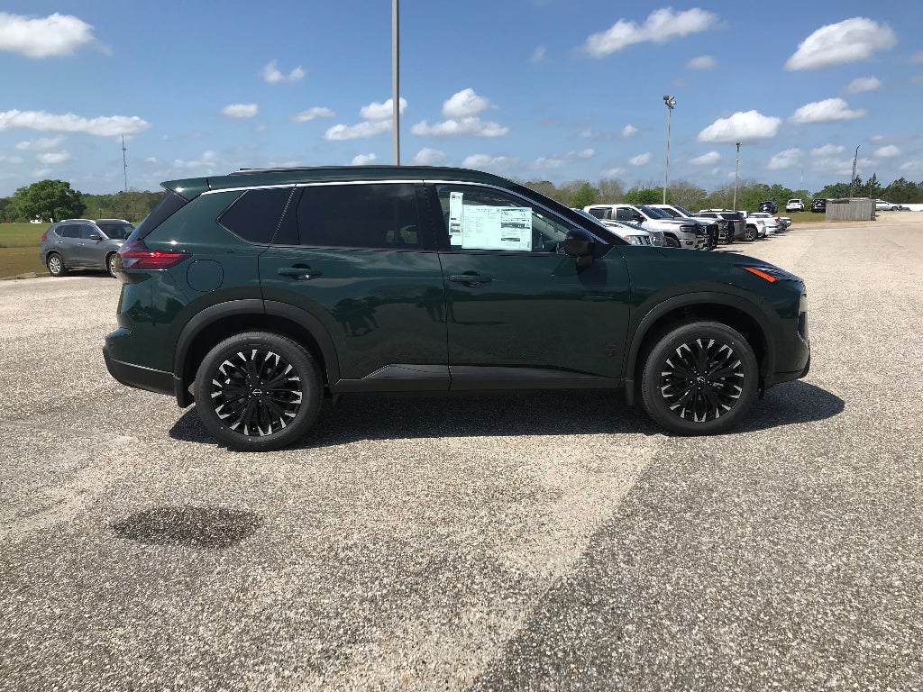 2026 Nissan Rogue Dark Armor™