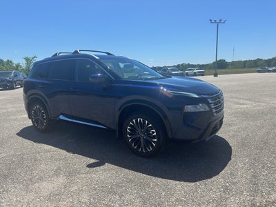 2025 Nissan Rogue Platinum