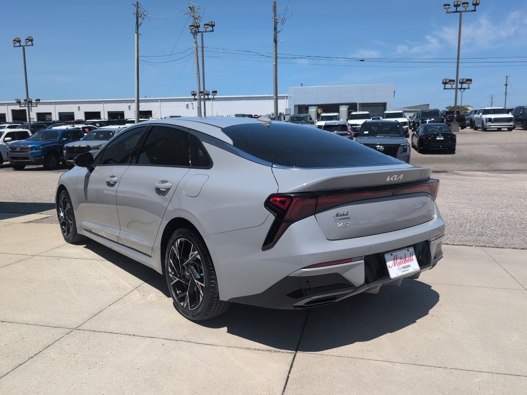 2025 Kia K5 GT-Line