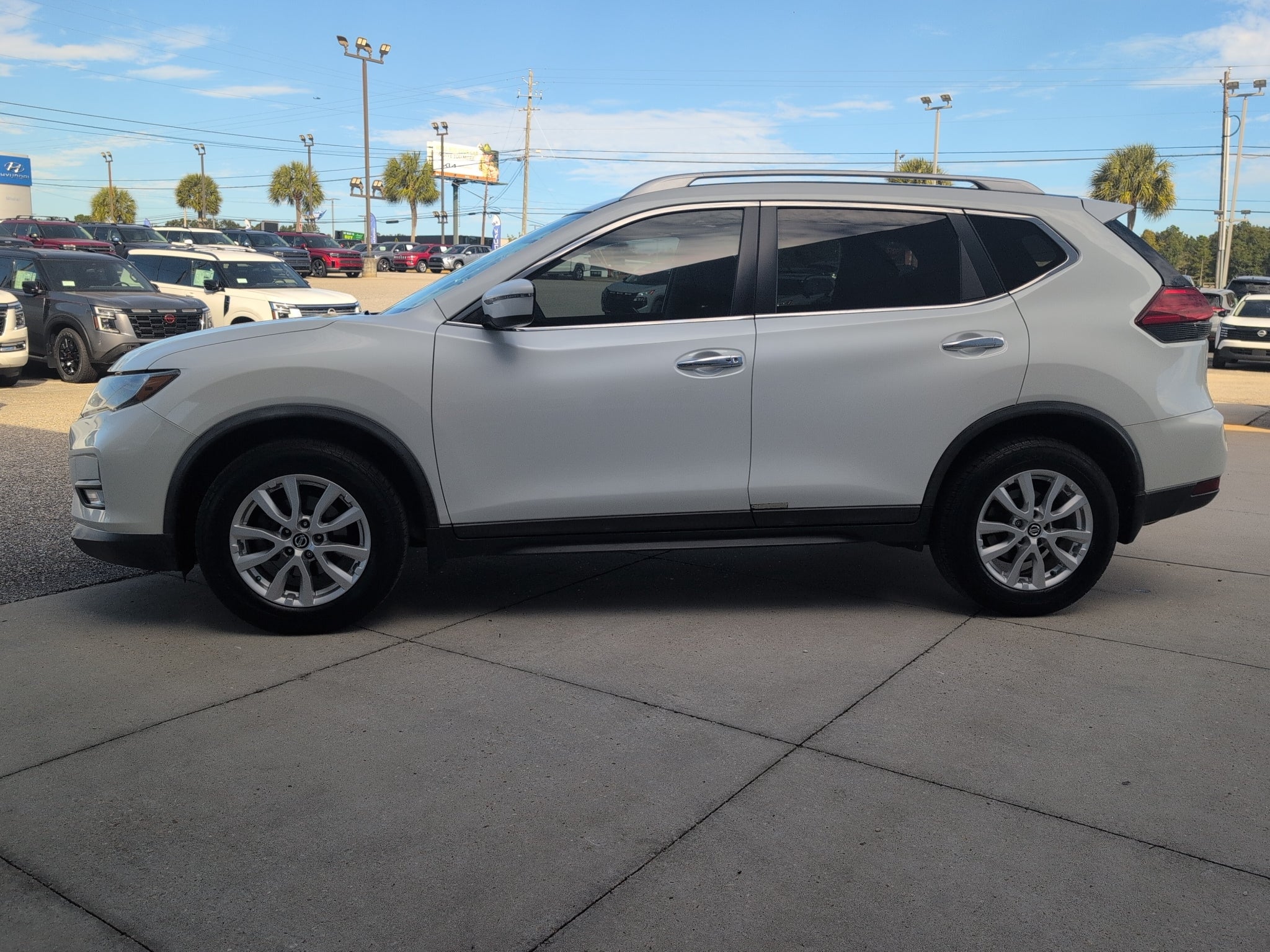 2017 Nissan Rogue SV
