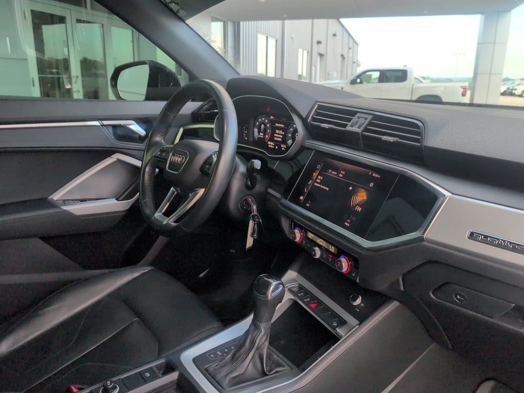 2020 Audi Q3 Premium