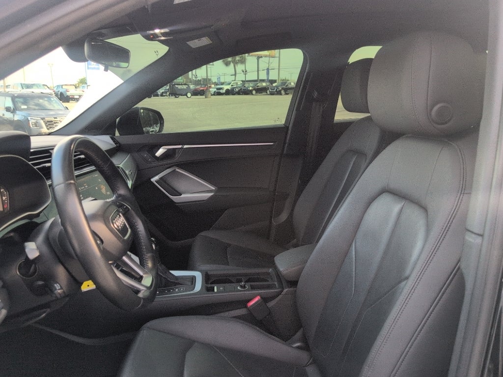2020 Audi Q3 Premium