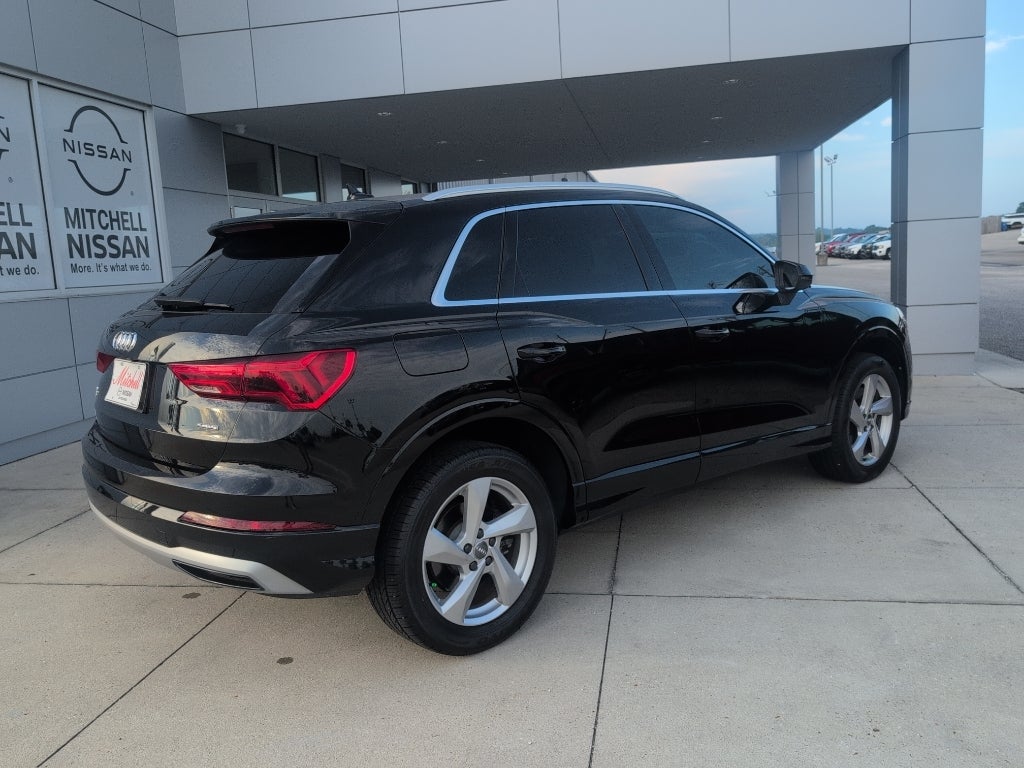 2020 Audi Q3 Premium