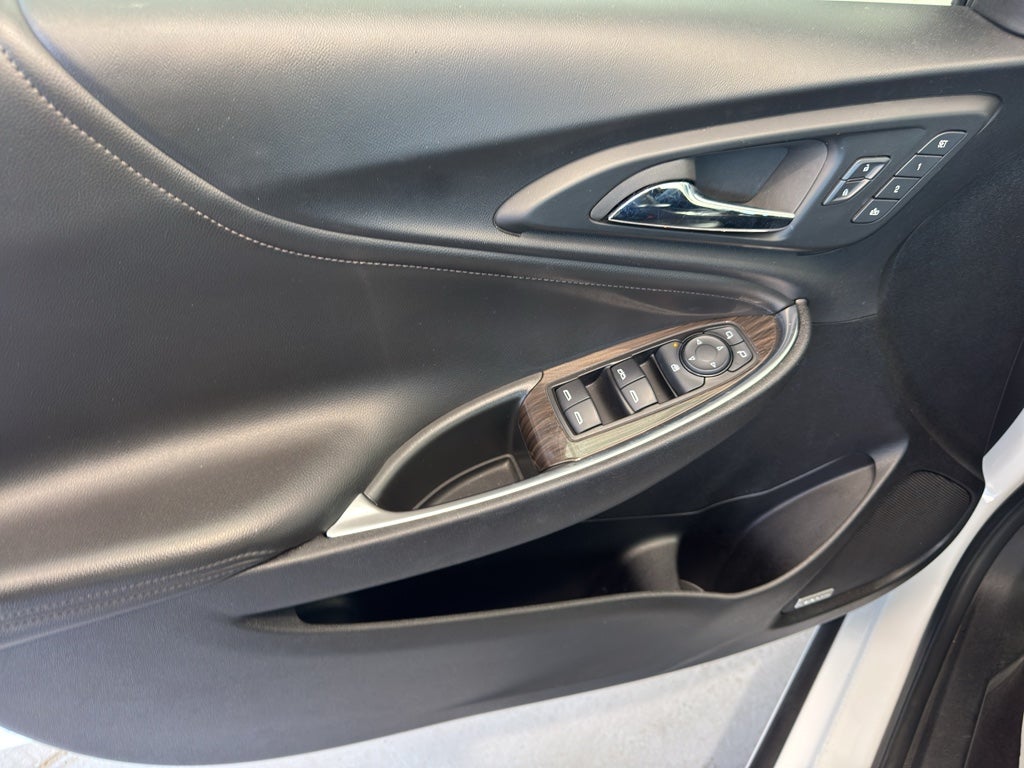 2024 Chevrolet Malibu Premier (2LT)