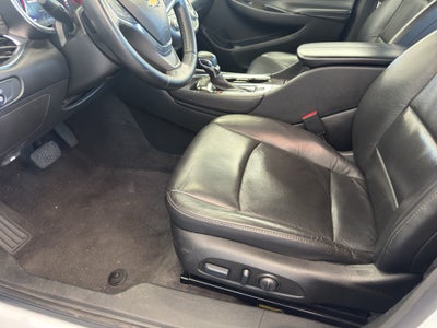 2024 Chevrolet Malibu Premier (2LT)