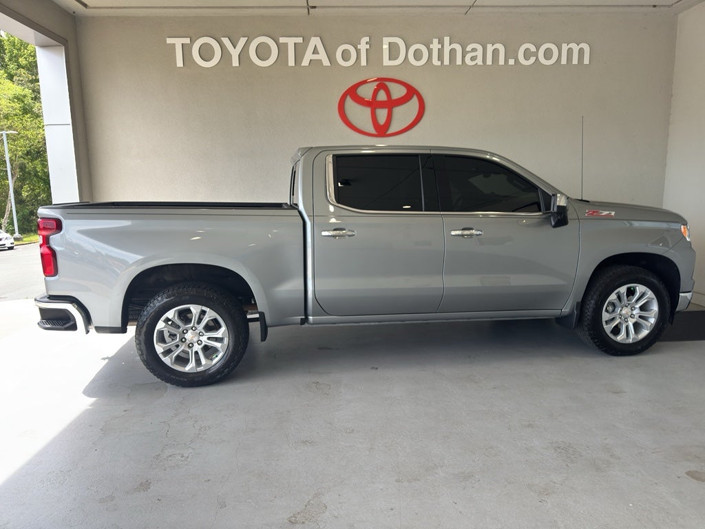 2025 Chevrolet Silverado LTZ