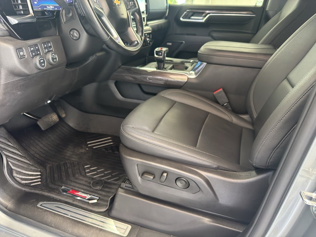 2025 Chevrolet Silverado LTZ
