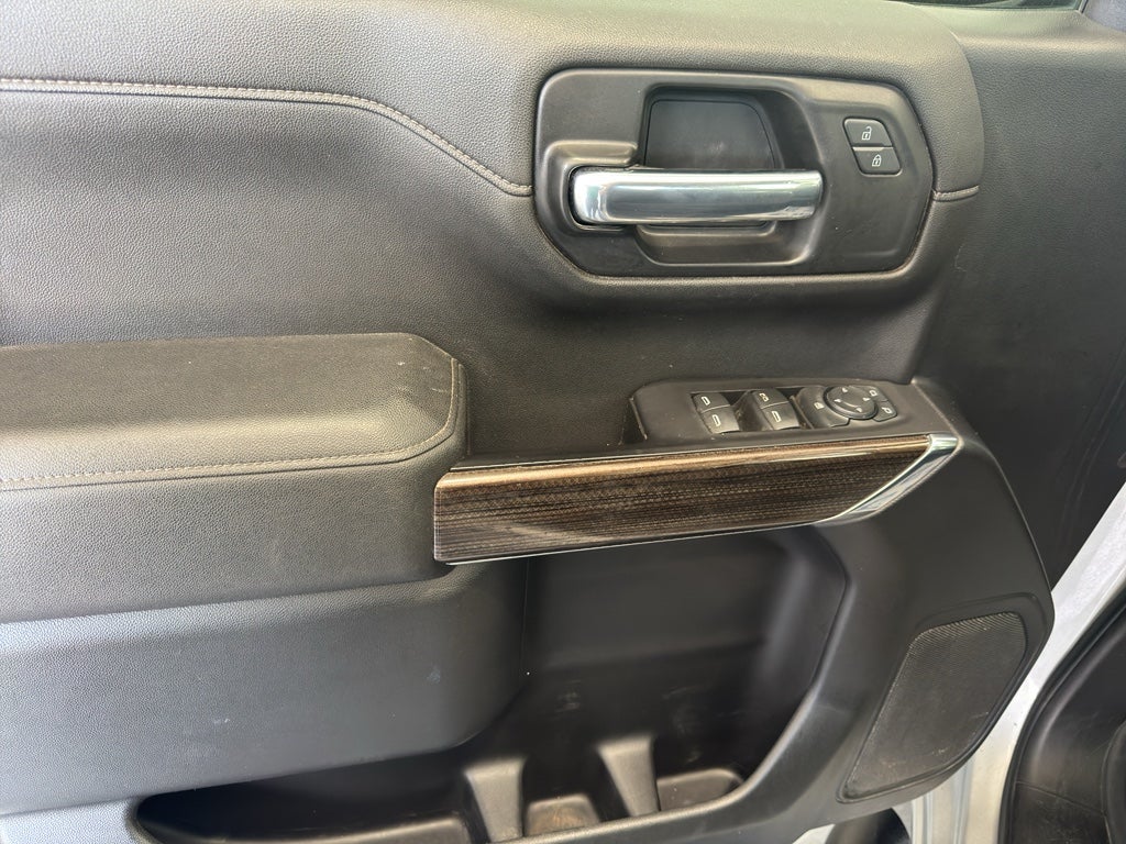 2020 Chevrolet Silverado RST