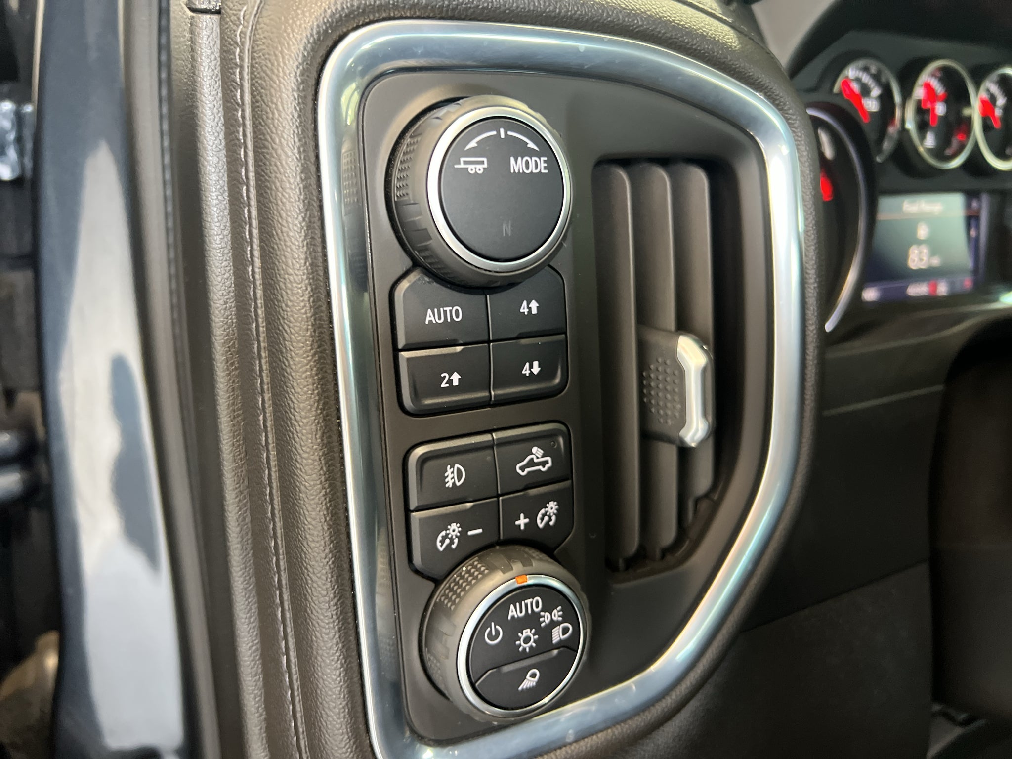 2022 Chevrolet Silverado RST