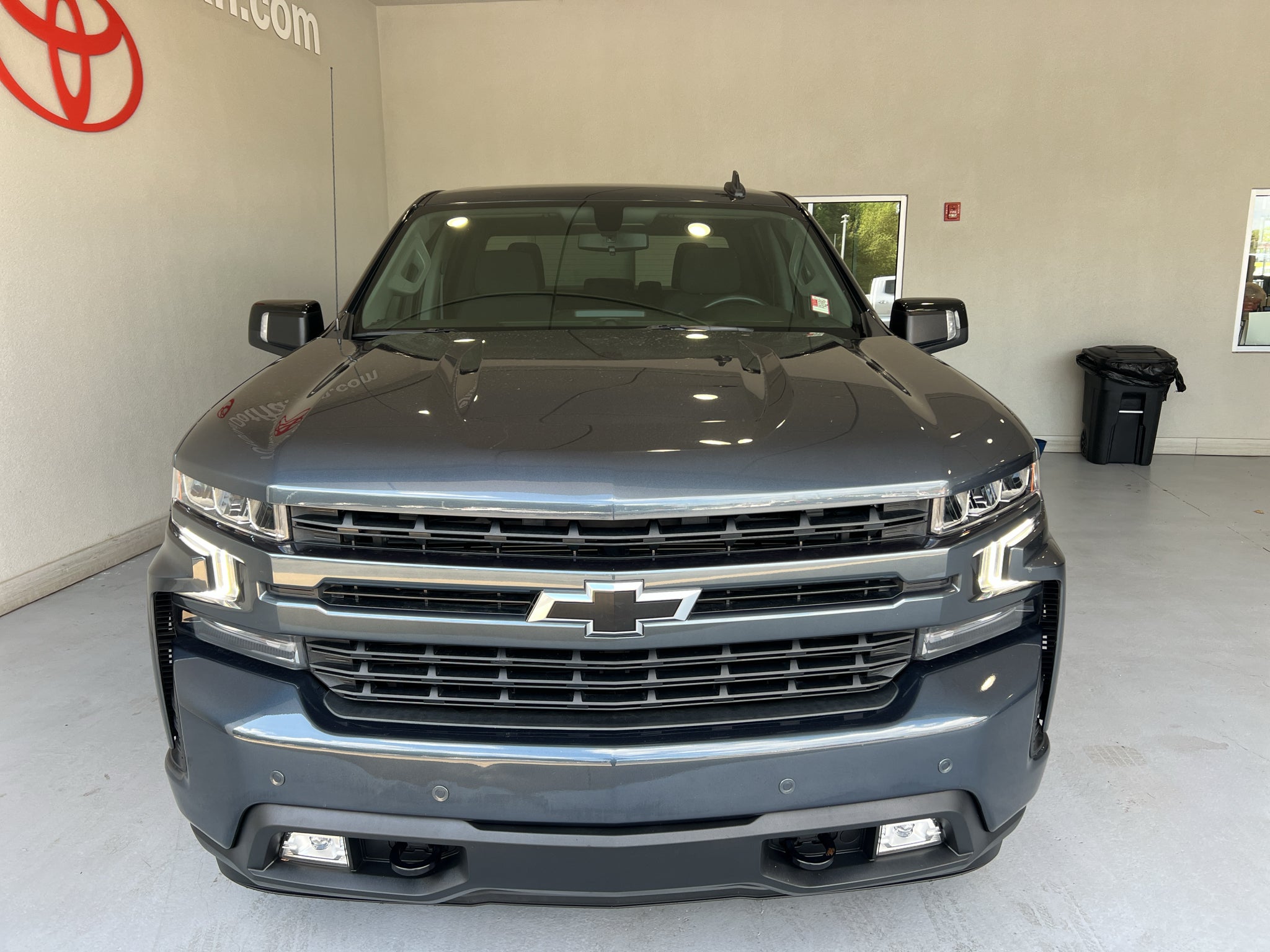 2022 Chevrolet Silverado RST