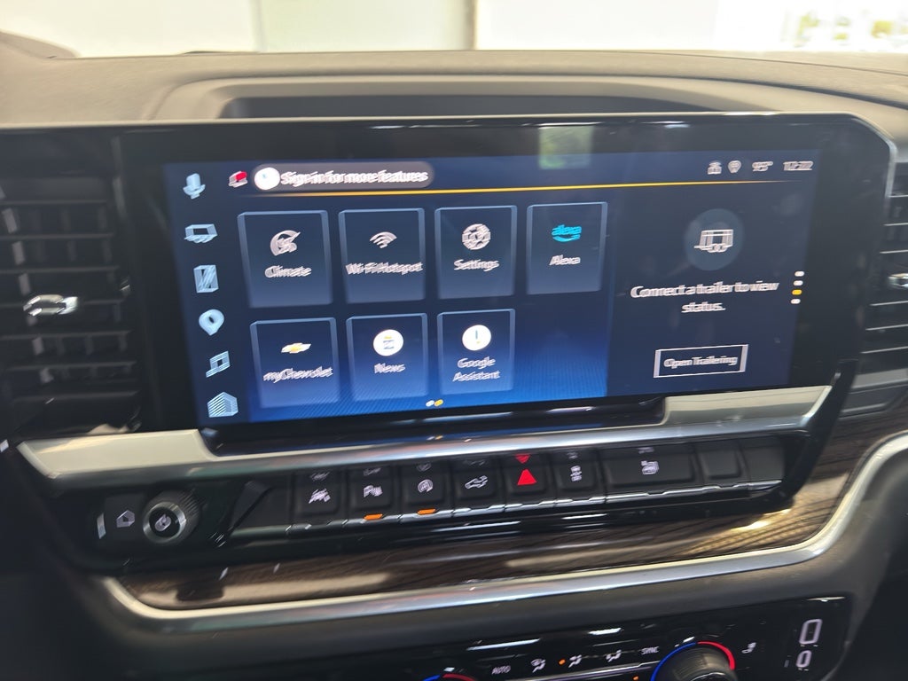 2025 Chevrolet Silverado RST