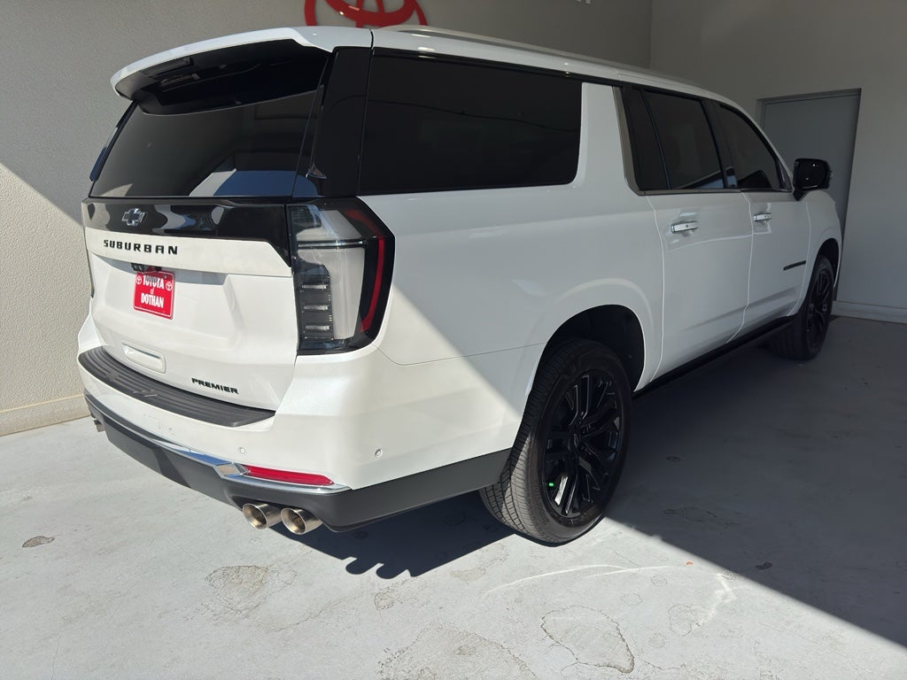 2025 Chevrolet Suburban Premier