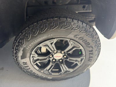 2024 GMC Canyon 2WD Elevation