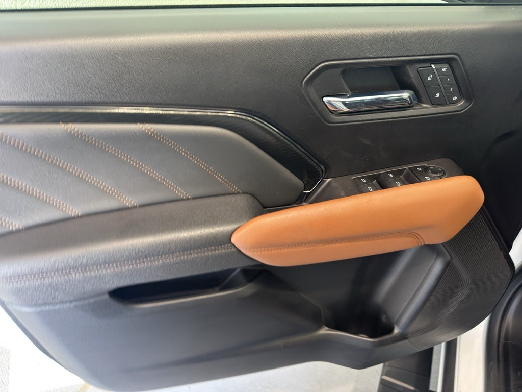 2023 GMC Canyon 4WD AT4
