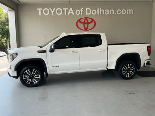 2024 GMC Sierra AT4
