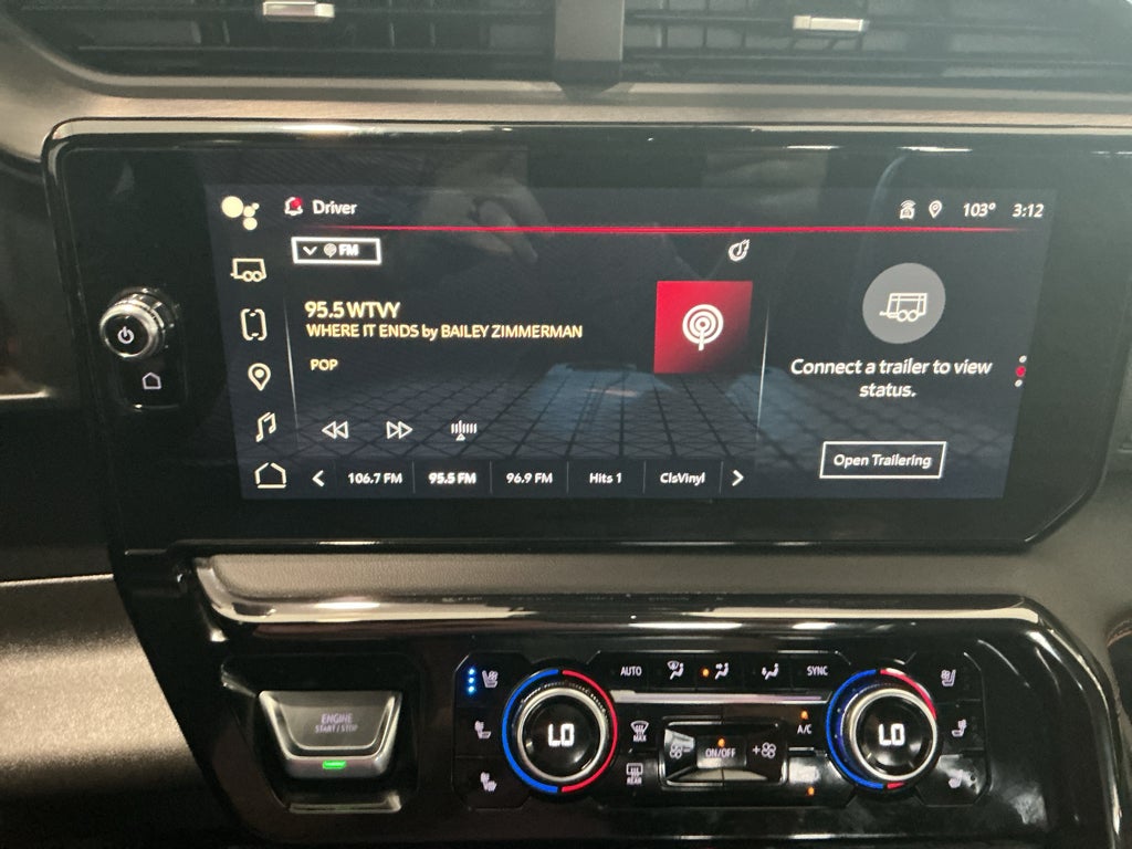 2024 GMC Sierra AT4