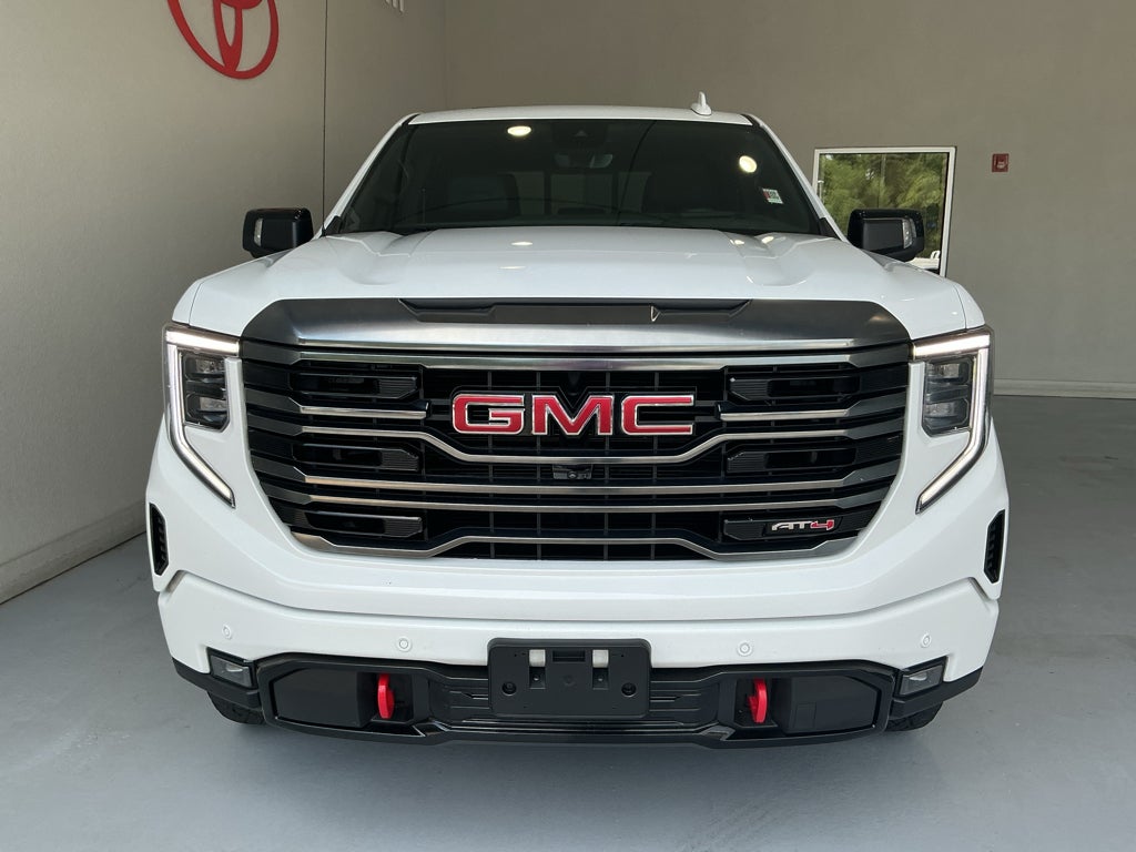 2024 GMC Sierra AT4